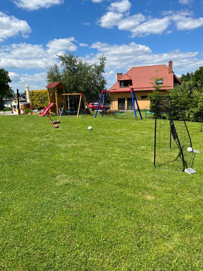 Domki Caloroczne U Iwony Kudowa-Zdrój Zewnętrze zdjęcie